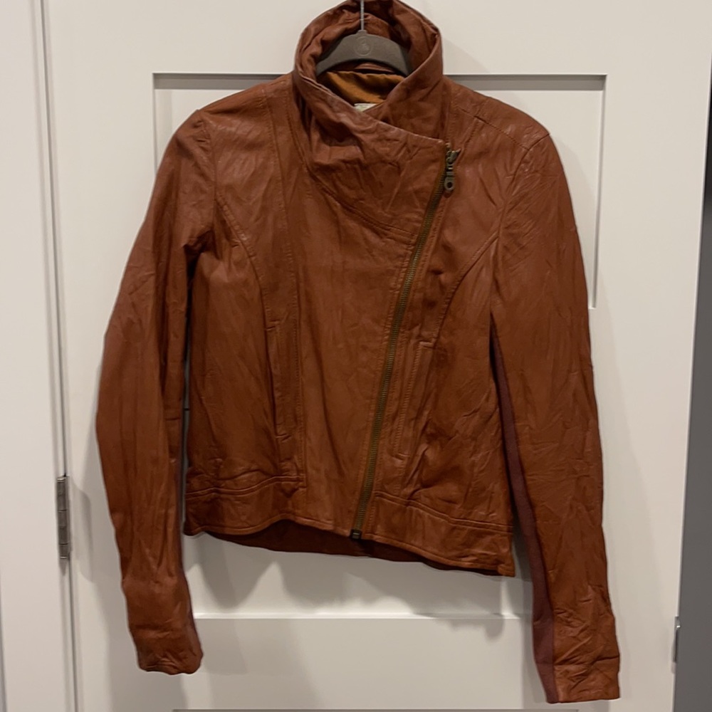 Leather brown crop jacket - Picture 4 of 8